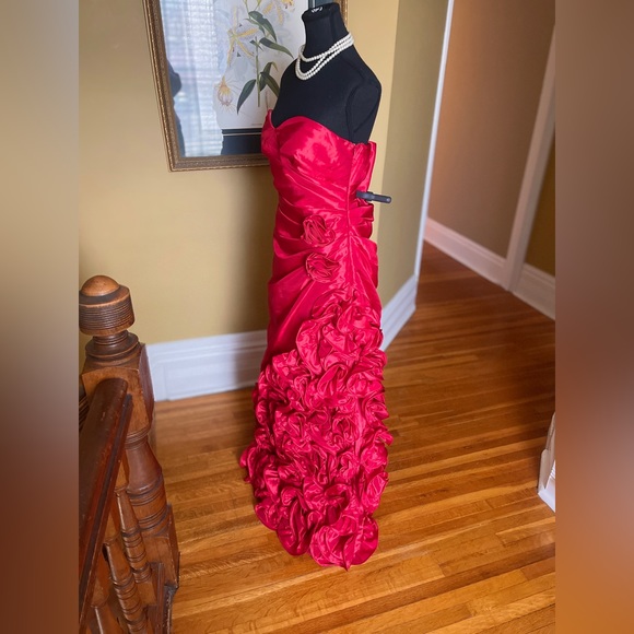 Ballgown size 12 - Picture 6 of 10